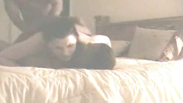 Boneka pirang resep olahraga tapi séks di kamar ganti langkung saé