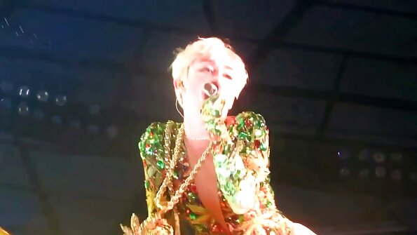 Amatir brunette jeung pussy seksi lalaki cumshot ku lover nya