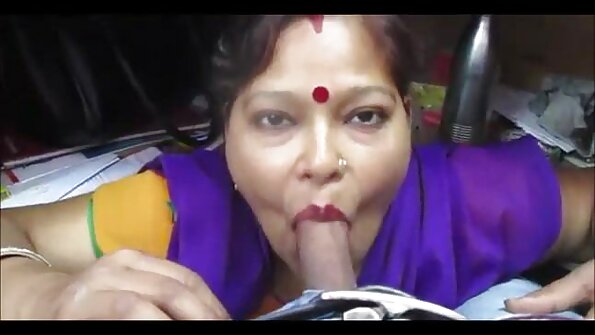 A brunette panas nu boga rak nice lalaki nya pussy jeung sungut fucked