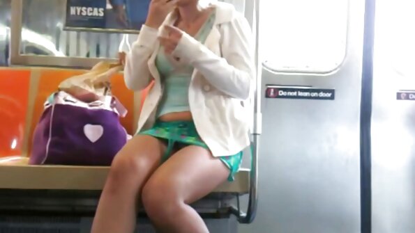 Babe sareng awakna anu narik ati dina pamandangan hardcore anu saé